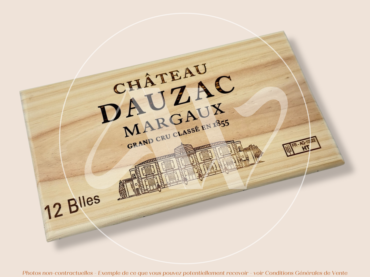 Estampe / Façade d'une caisse de vin en bois du Chateau Dauzac - Margaux - Bordeaux | Format 12 bouteilles = 30x17 cm