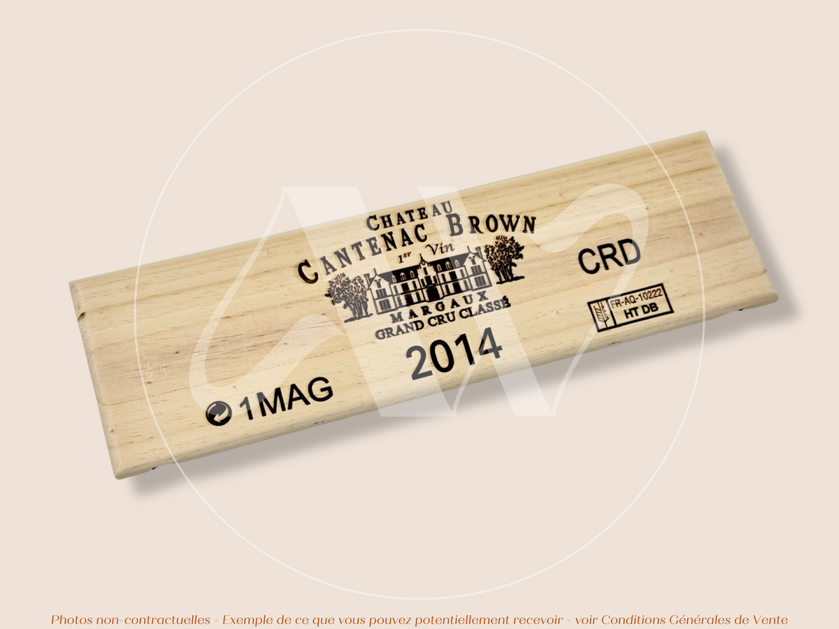 Estampe / Façade d'une caisse de vin en bois du Chateau Cantenac Brown - 2014 - Bordeaux | Format 1 magnum = 30x9 cm