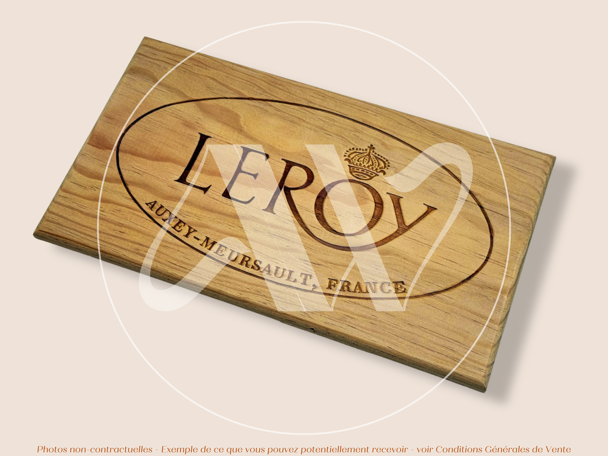 Domaine Leroy — Bourgogne — France — Auxey-Meursault — Sans millésime — 30 × 17 cm — Estampe caisse de vin en bois