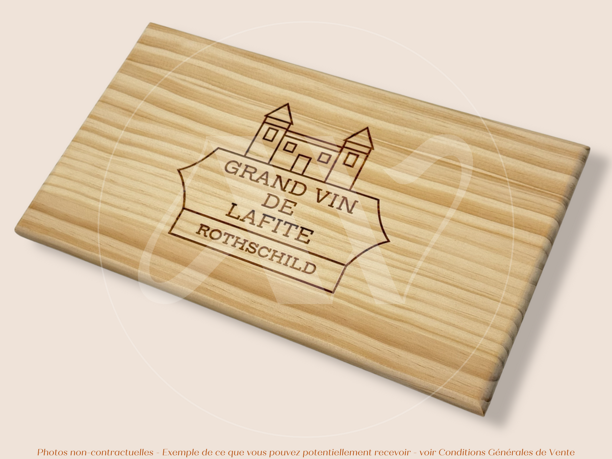 Estampe / Façade d'une caisse de vin en bois du Chateau Lafite Rothschild - Bordeaux | Format 6 bouteilles = 30x17